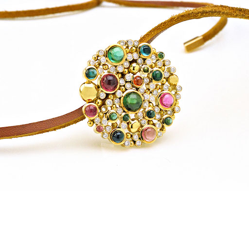Untitled-1_0001_Cosmos pendent-18k yellow gold ,tourmaline and diamonds.